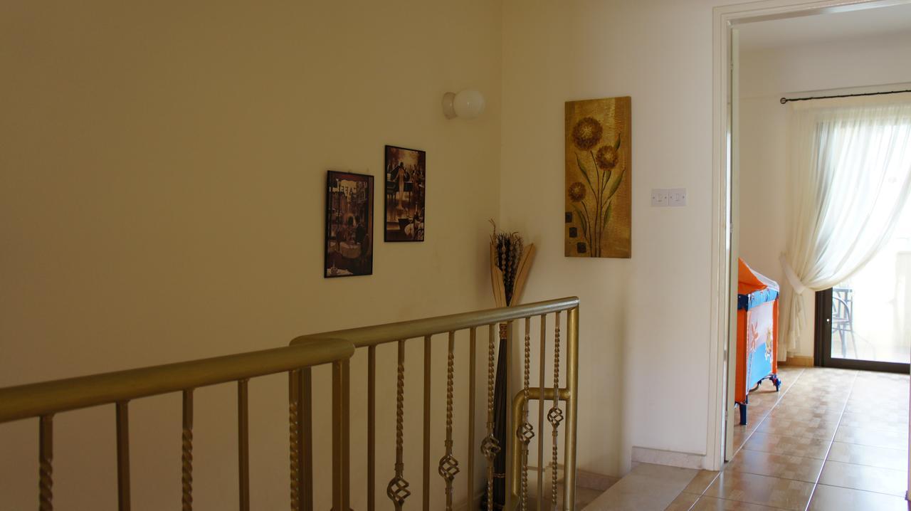 Townhouse Queens Gardens Dom wakacyjny Pafos